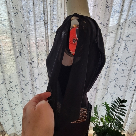 XOXO Evening Black Dress with beaded waist Size 1/2 - Picture 7 of 11